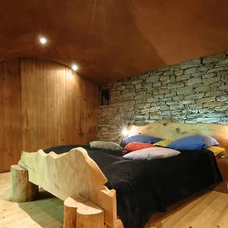 Penzion Omaya Tunnels House 3*