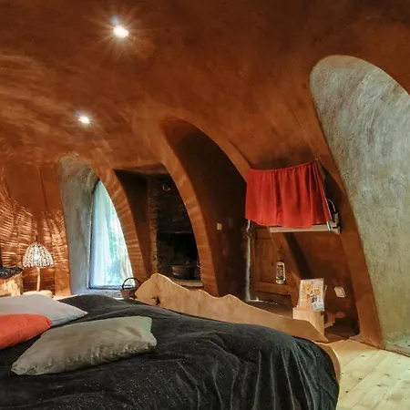 Omaya Tunnels House بيت ضيافة