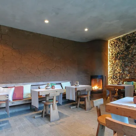 Omaya Tunnels House Penzion 3*