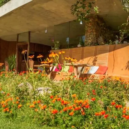 بيت ضيافة Omaya Tunnels House Gaytaninovo